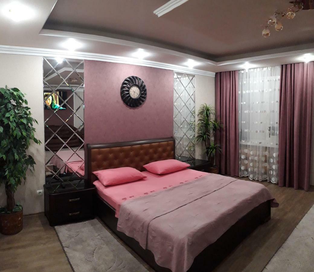 Apartment In A New House Kremenchuk Exterior photo